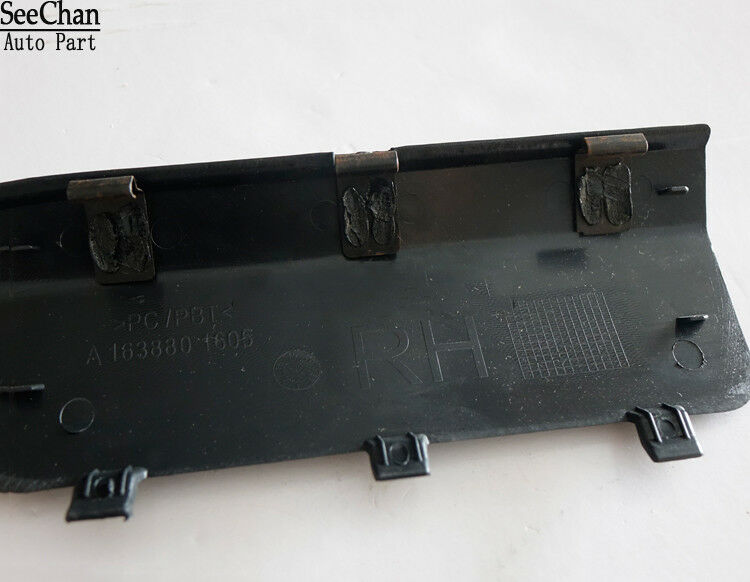 Right side Rear Bumper Tow Hook Cover Cap Fit For Mercedes W163 ML320 ML350ML450