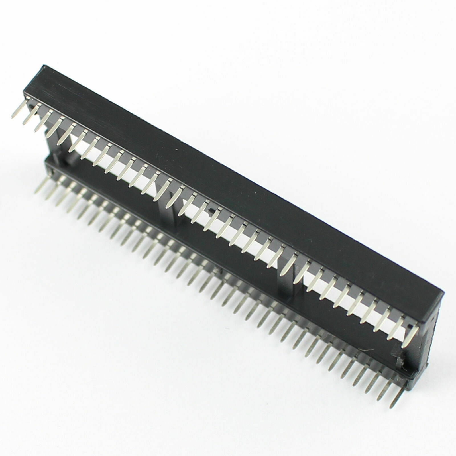 5Pcs New 1.778mm Pitch 64 Pin DIP Solder Type Wide IC Socket Adapter