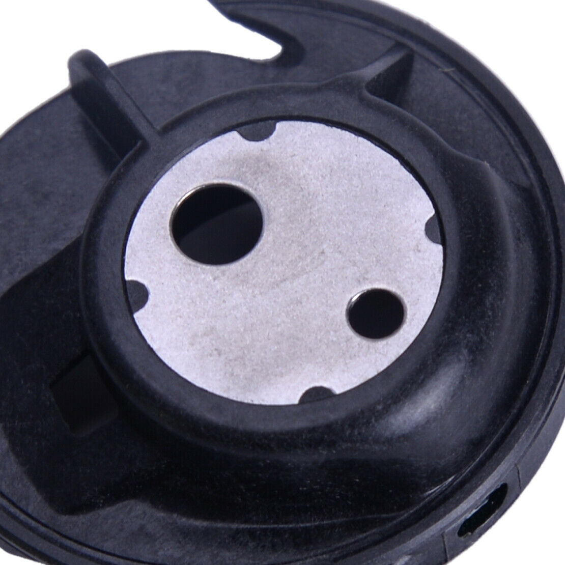 1x Bobbin Case Fit for Brother Sewing Mach BC1000 HE240 CS4000 XE7560001 as