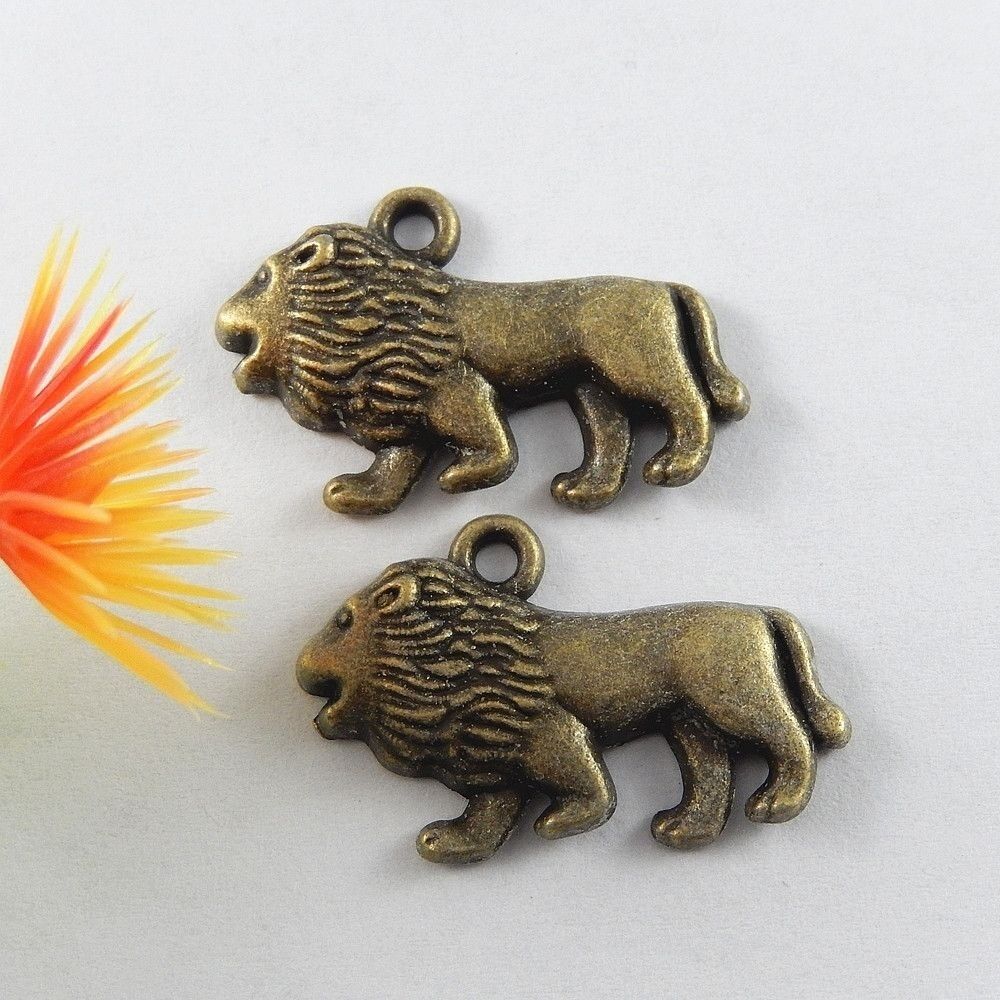 15 Retro Bronze Alloy Lion Pendant Animal Charm Bracelet Jewelry Making 29*19mm