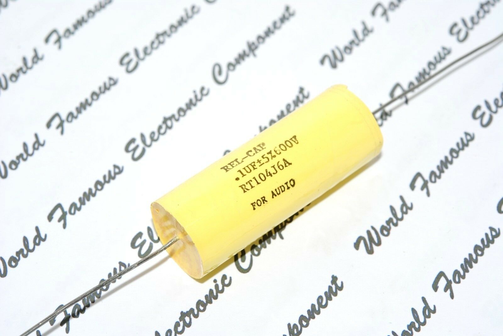 1pcs-REL-CAP RT 0.1uF (0.1µF 100nF) 600V 5% Axail Capacitor RT104J6A For Audio