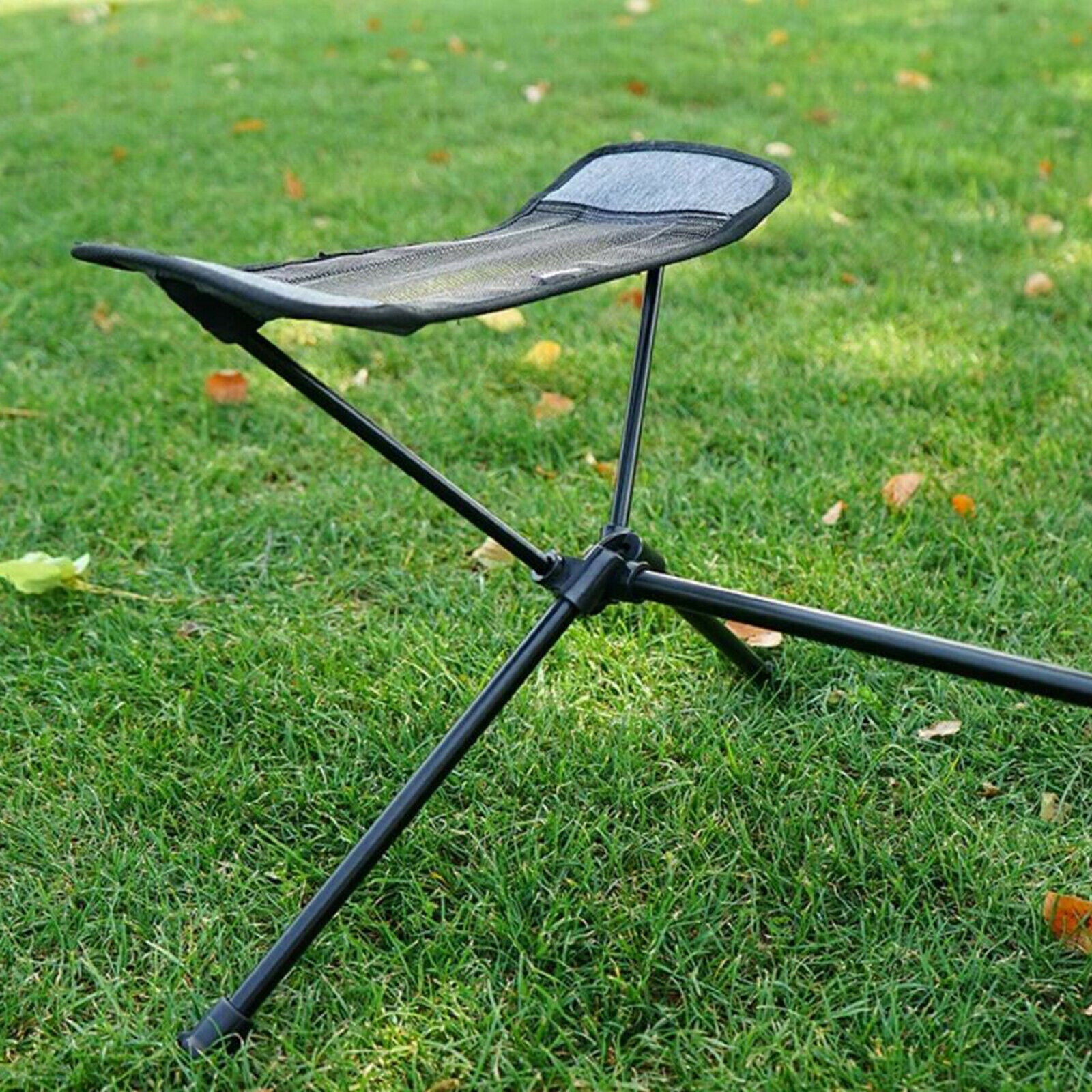 2 Pieces Portable Folding Chair Footrest Recliner Seat Footstool Legs Rest