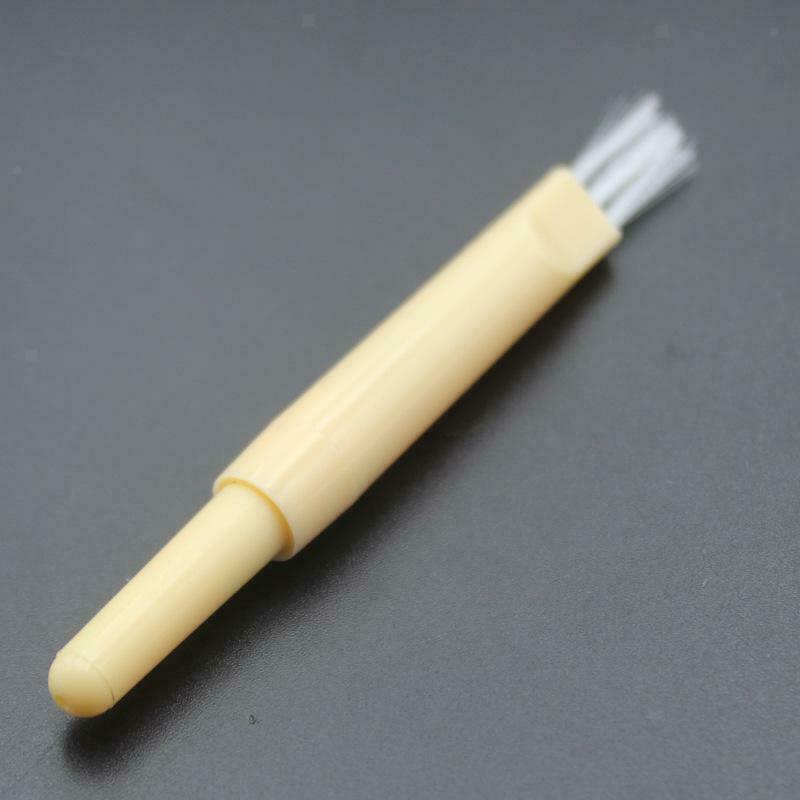 2-in-1 Seam Ripper Brush Top Unpicker Needle Work Seamstress Sewing Tool