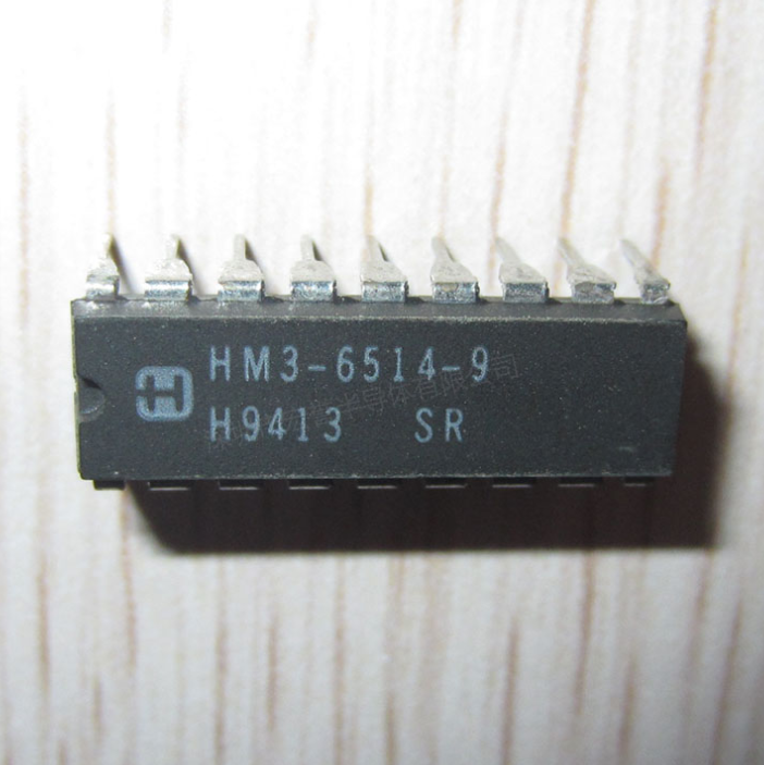 1PCS  IC HARRIS DIP-18 HM3-6514-9 M3-6514-9 HM3-6514 M3-6514