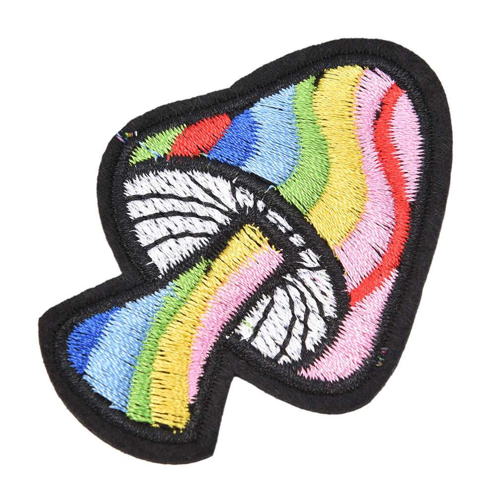 2Pcs Mushroom Retro 70's Hippie Love Peace Embroidered Applique Iron-on Pa.l8
