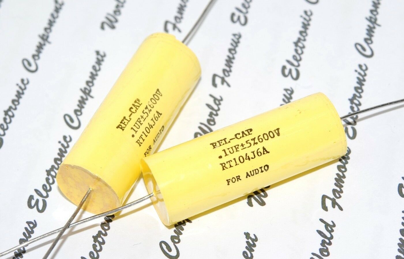 1pcs-REL-CAP RT 0.1uF (0.1µF 100nF) 600V 5% Axail Capacitor RT104J6A For Audio