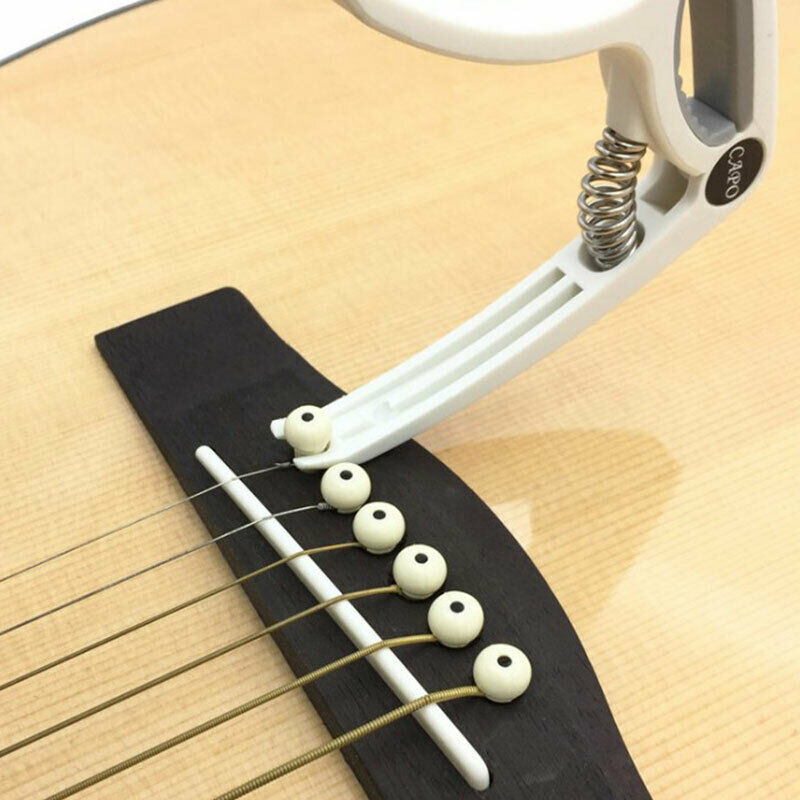 1 Guitar Capo and 5 Guitar Picks for Acoustic Electric Guitarra Accessorie J Lt