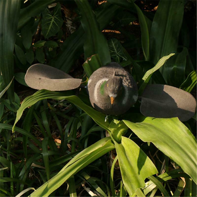 Flocked Magpie Flying Decoy with Wings Shooting Decoying Shooting Trap
