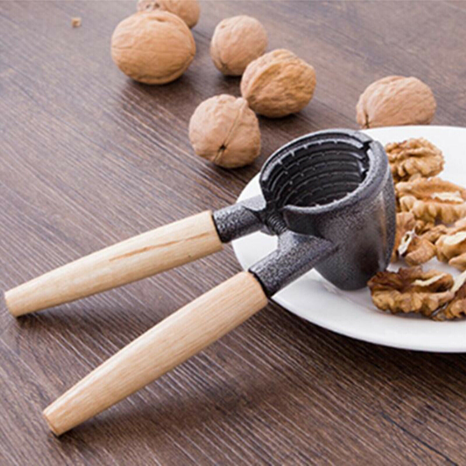Heavy Nut Crackers Walnut Clip Chestnut Hazelnuts Shell Nutcracker Opener
