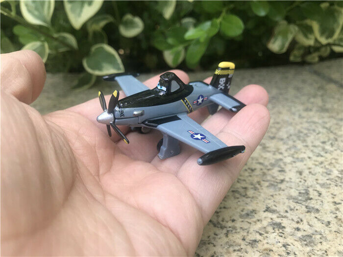 Tomica Disney Pixar Plane Jolly Wrenches 6cm Metal Vehicle Plane No Package