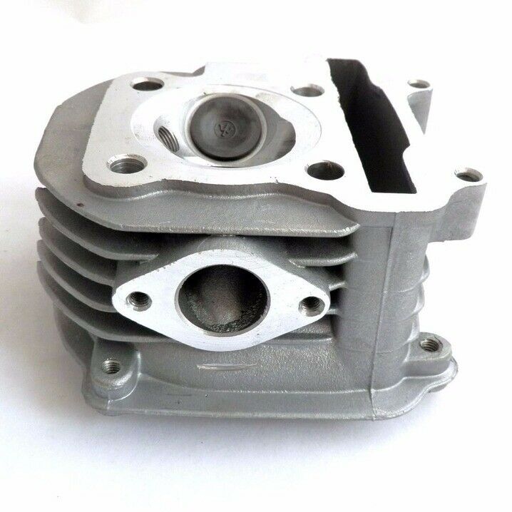 Scooter 150cc GY6 Cylinder Head With Valves Chinese Parts 157QMJ