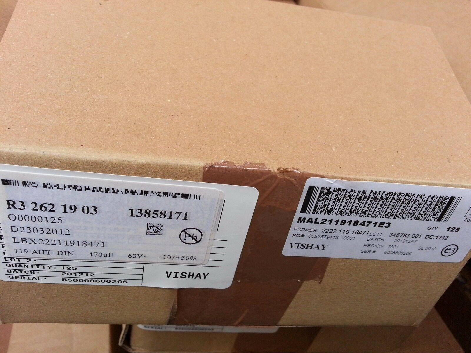 4pcs NEW VISHAY BC 119 AHT-DIN 470uF 63V AXIAL 8000H @125C L.L MIL GRADE CAPS !