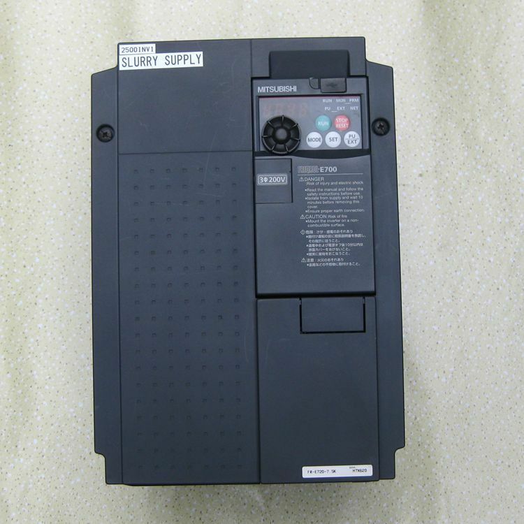 1 PC Mitsubishi FR-E720-7.5K Inverter 220V 7.5KW