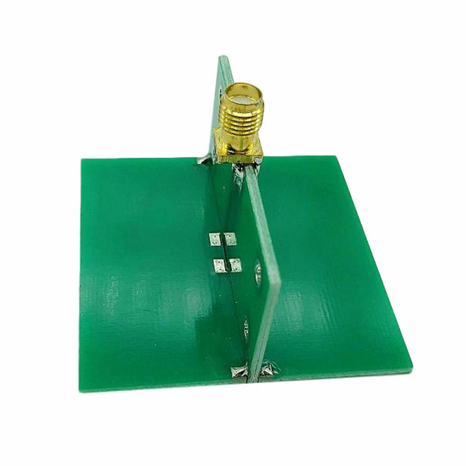 Wide Band Antenna Module for Transmission and Reception of Radio Signals