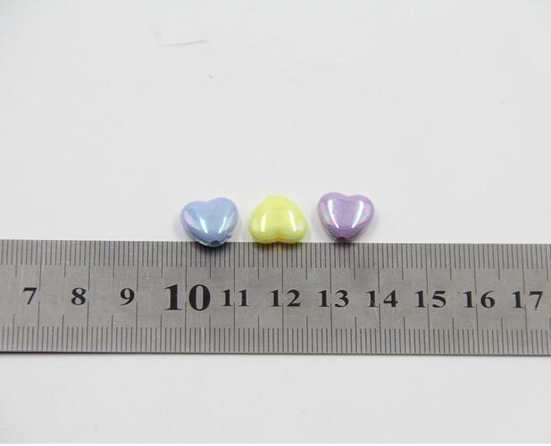 100pcs Candy colors Heart-shaped Acrylic Beads baby Jewelry Makeing Accessories
