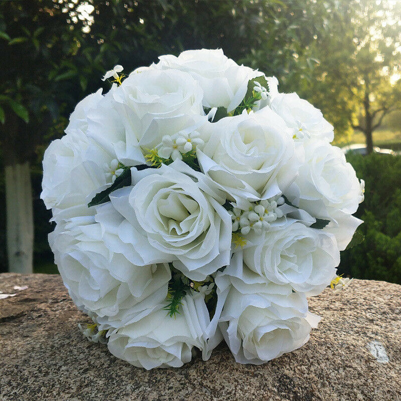 Holding Flowers Artificial Natural Rose Wedding Bouquet with Silk Satin Rib DF