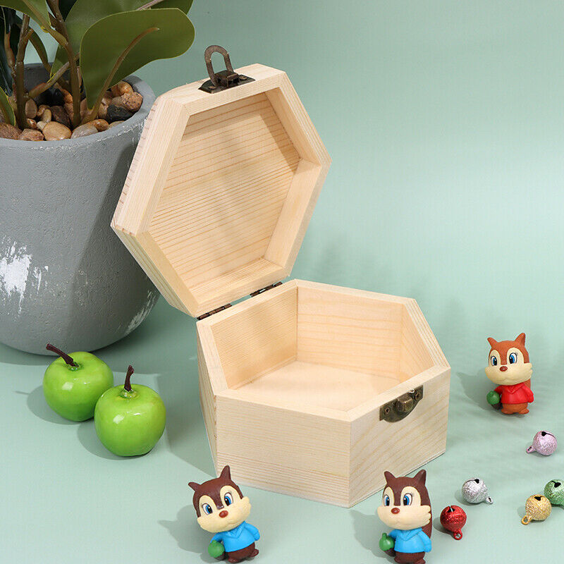 Wooden Retro Jewelry Box Desktop Natural Wood Clamshell Storage Hand Deco.l8