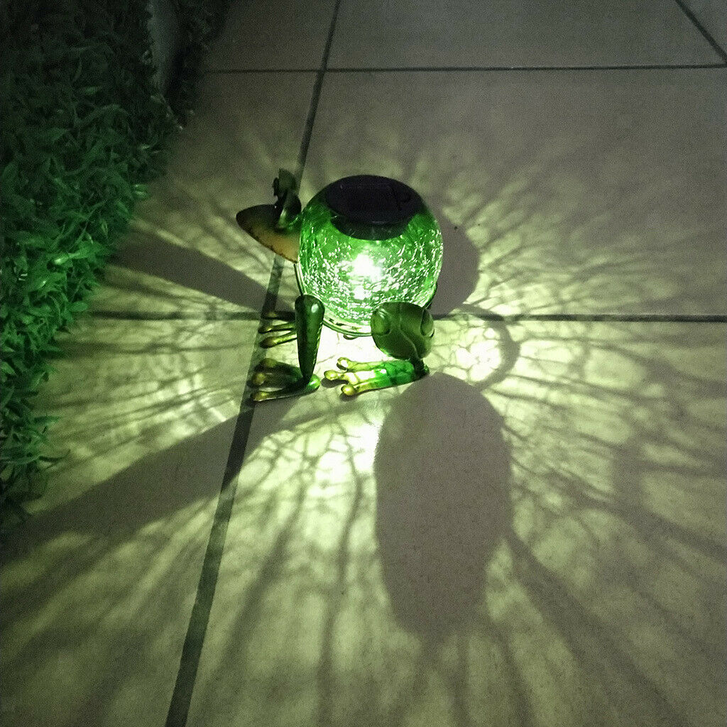 Frog Lamp Solar Powered Garden Decorations Lights , Yard Metal Figures Outdoor