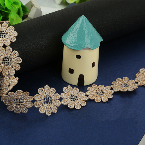 2 yard Flowers Embroidered lace Trim Sewing Hair ornaments crafts Accessories