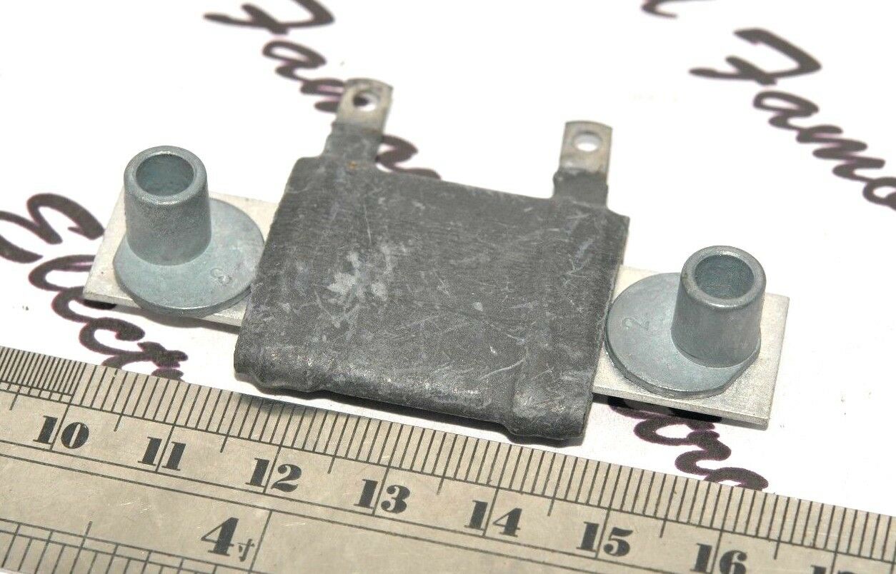 1pcs - DALE HL-24-09Z 100R (100 ohm) 5% 30W Wire Wound Resistor