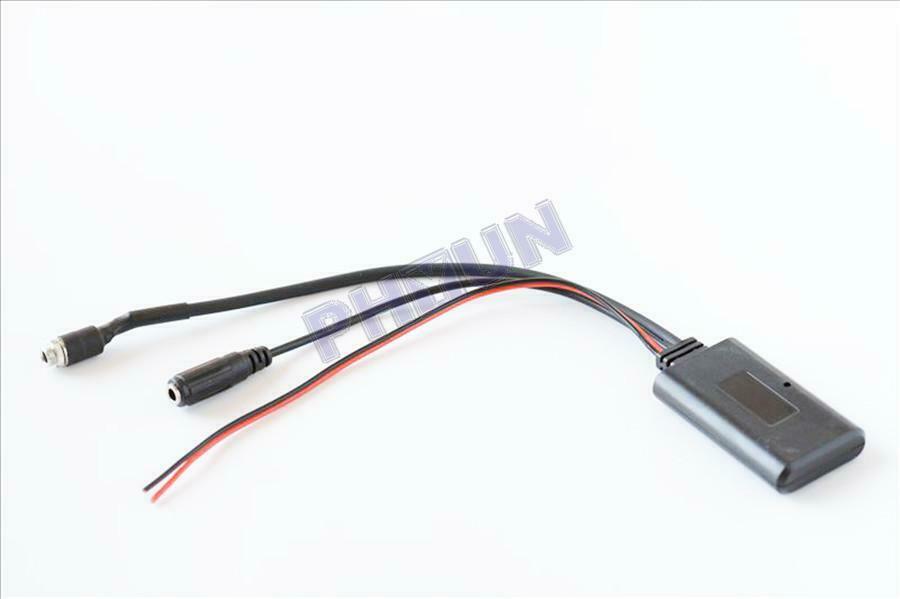 3.5MM Car Aux Receiver Female to Male Stereo Music Audio Adapter + MIC Universal