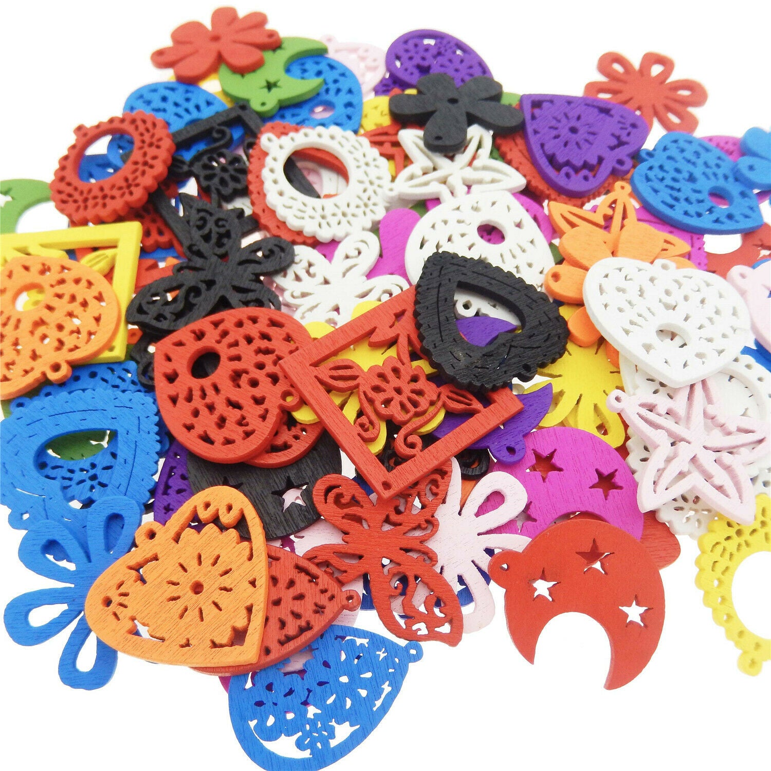 Lot of (x100) Assorted Mix Kinds Wooden Flowers Peace Signs Pendants Charms