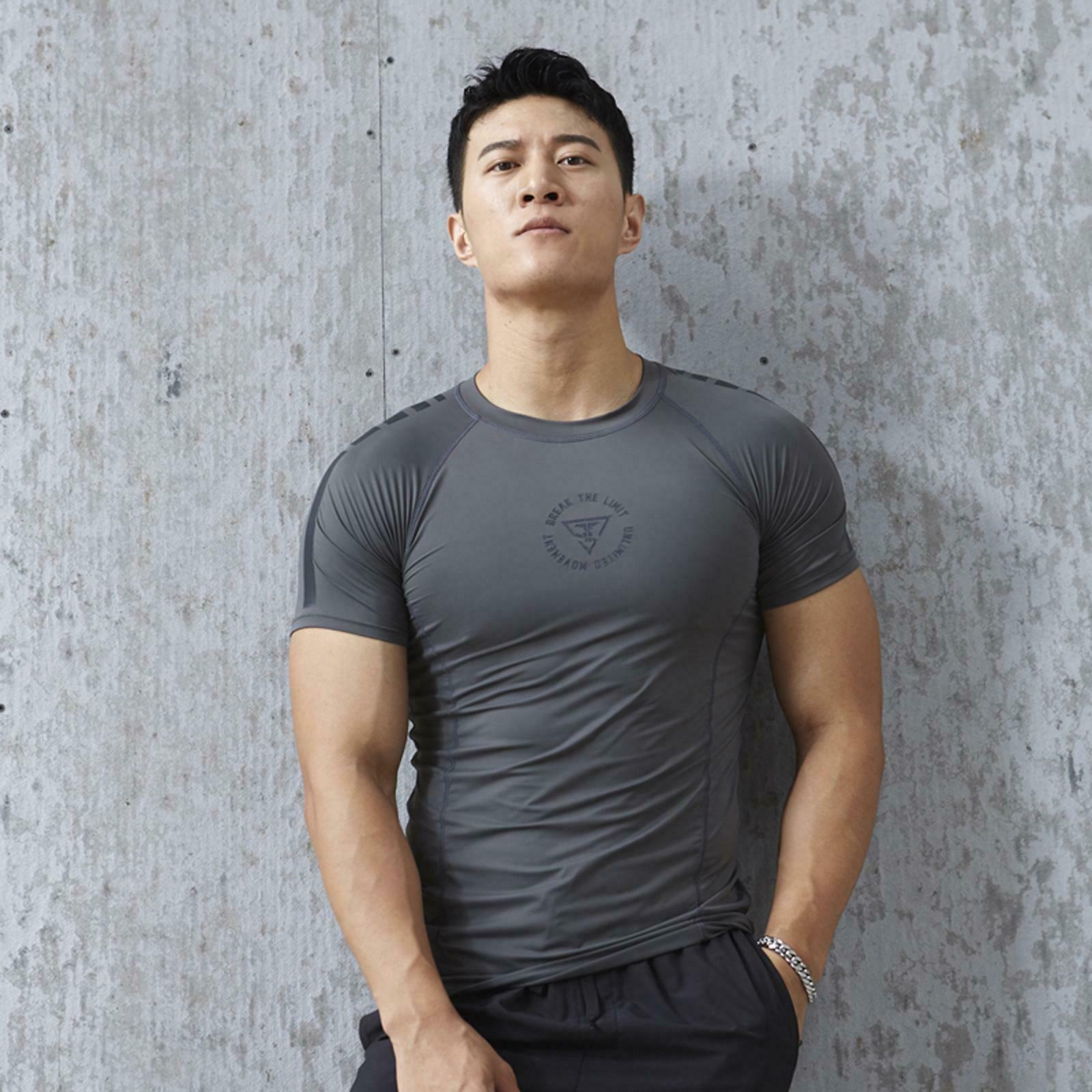 Crew Neck T-Shirt Quick Drying Compression Short Sleeve Sports Tee XL
