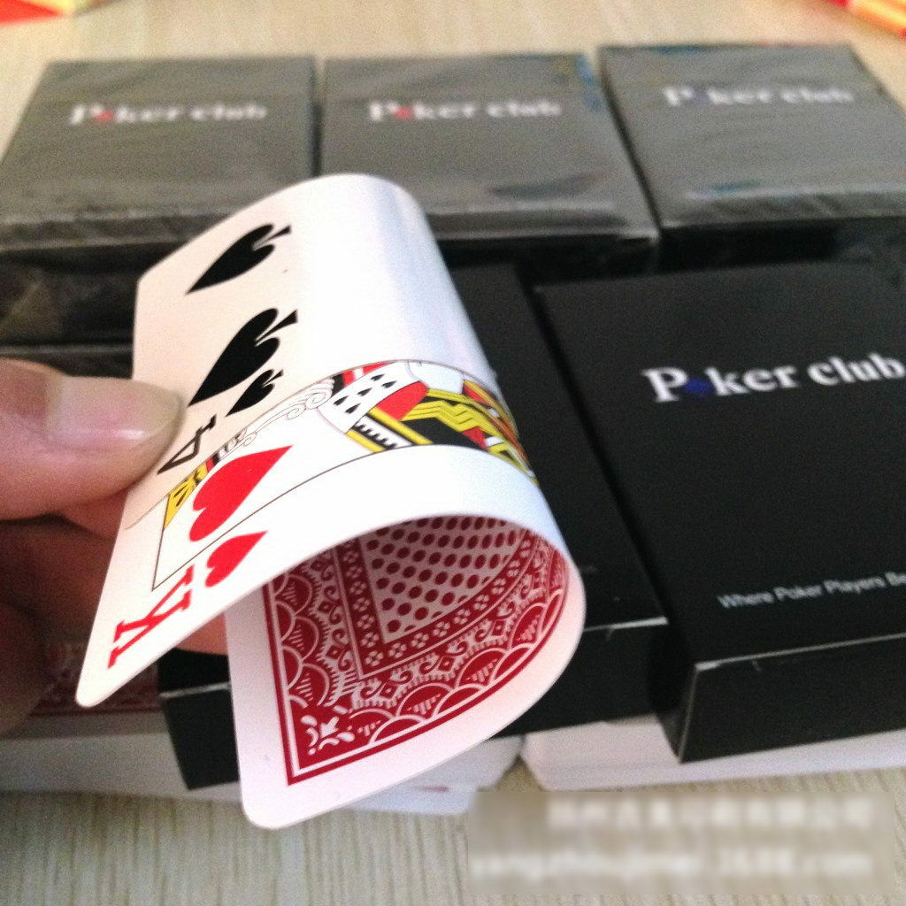 Free   100% PLASTIC Poker Size Good Playing Cards New