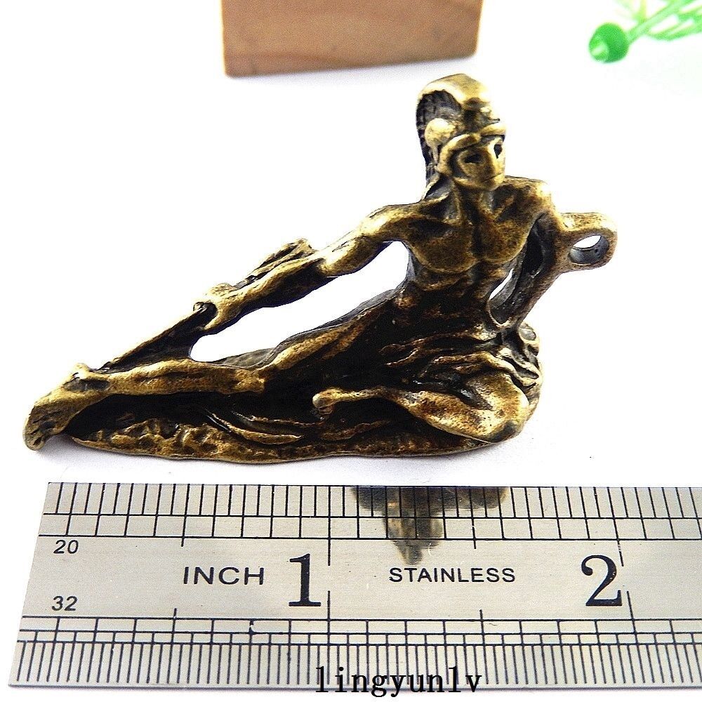 2pcs Antiqued Bronze Alloy Strong Soldier Charms Pendant Crafts Jewelry 51418