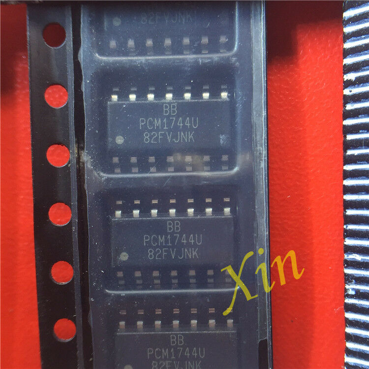 10pcs  PCM1744 PCM1744U SOP14 audio and audio digital to analog converter