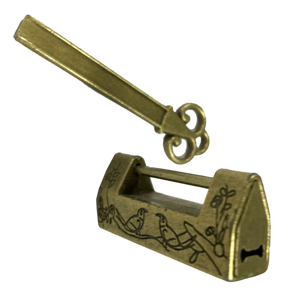 Old Style Alloy Mini Cabinet Door Jewelry Box Padlock Key Chinese Brass Lock
