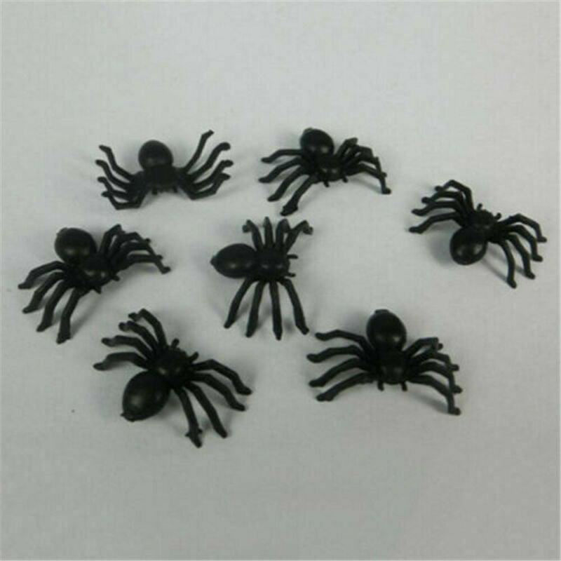 50pcs Mini Horror Black Spider Halloween Party Spider Web Simulation Decor Toys