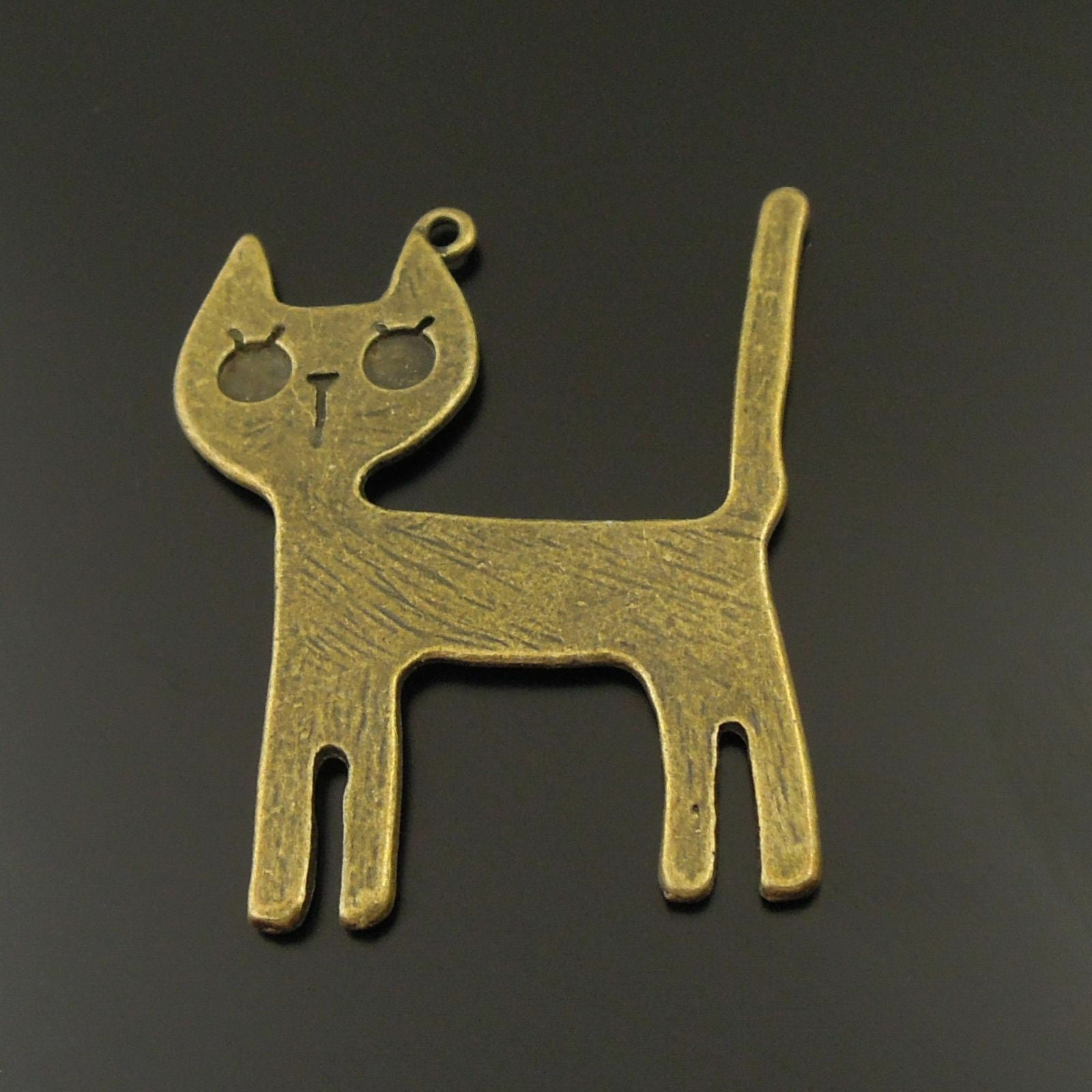10-Pack Antiqued Bronze Color Solid Alloy Metal Cat Craft Pendant Charm 33x25mm