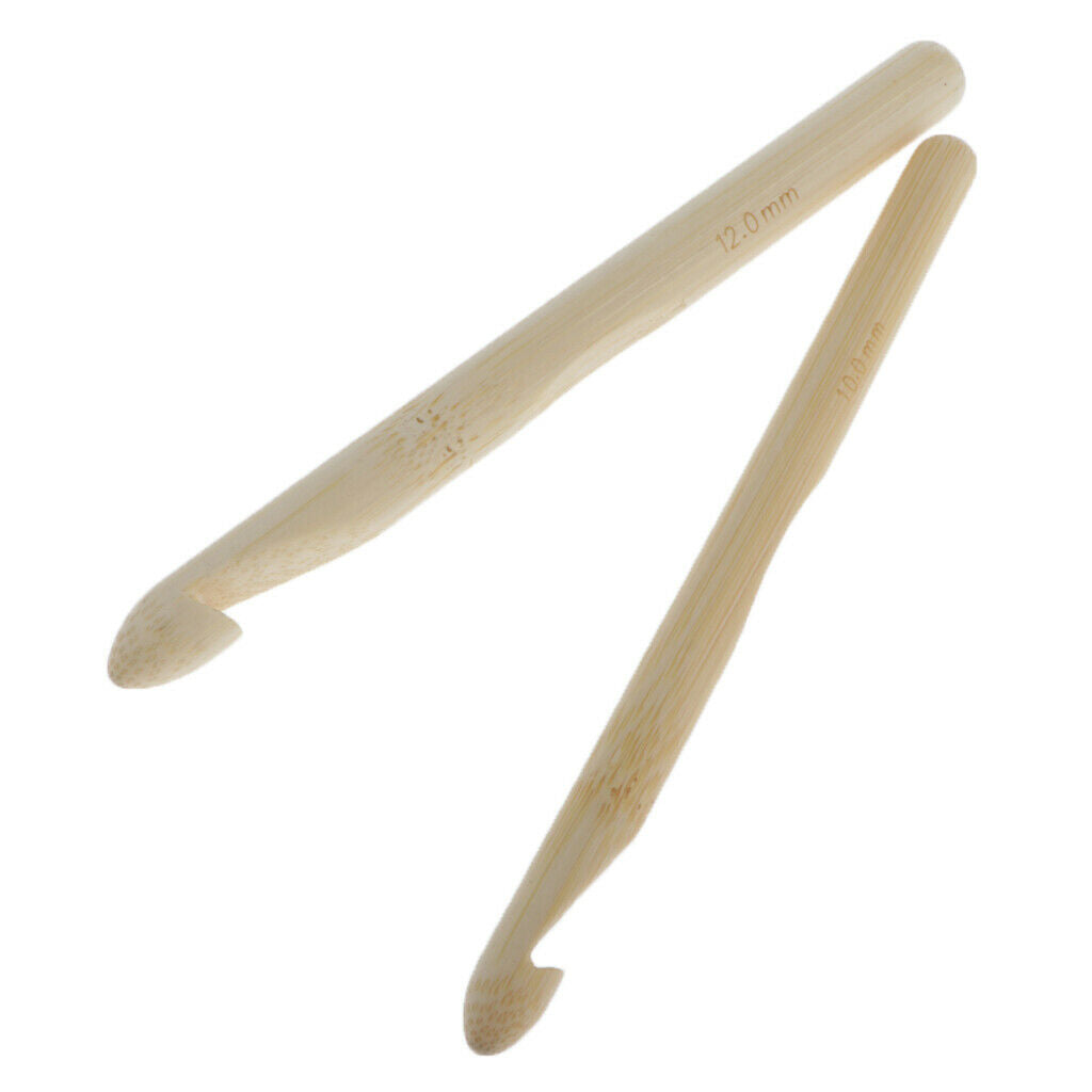 2x Wooden Crochet Hooks Needlework Chunky Yarn Needle DIY Crocheting for Adults