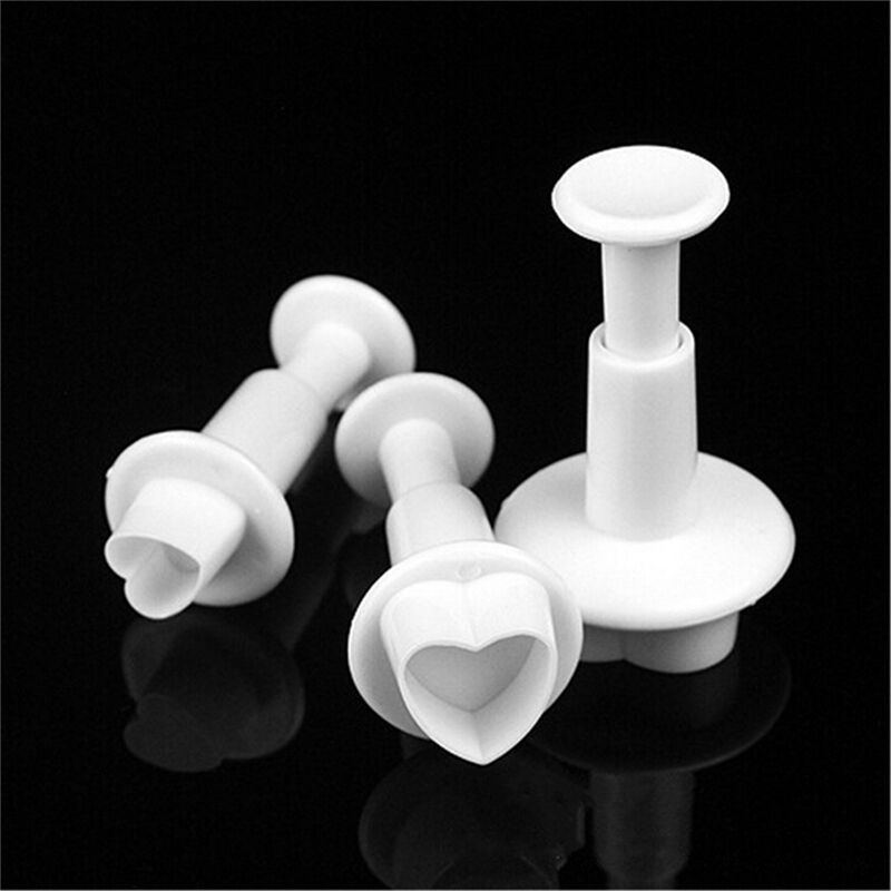 3 Pcs/set DIY Baking Mold Heart Shape Cake Chocolate Sugar Decoration Mo .l8