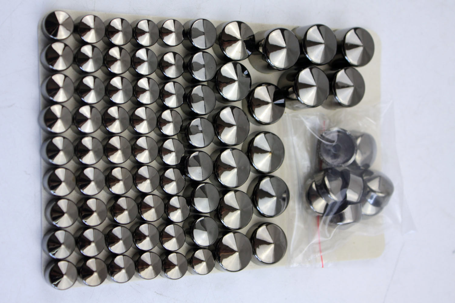 chromed Bolts Toppers Caps for 1991-2012 Harly Davidson Dyna Glide Twin Cam