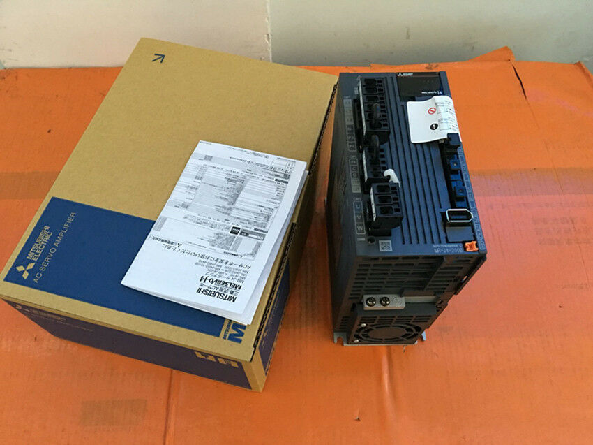 1PC New Mitsubishi Servo Drive MR-J4-200B