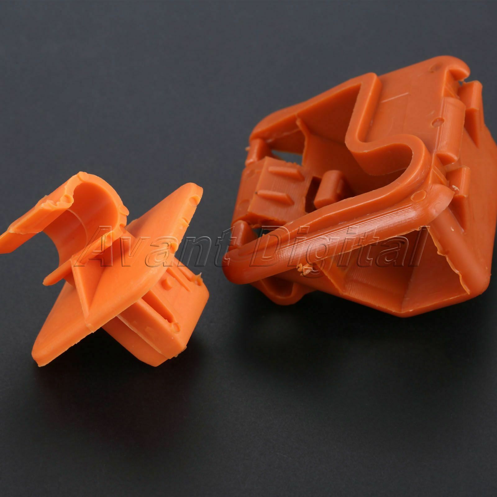 1x Car Fender Clips Triming Retaining Rivets 1U0823570A Fit for Octavia MK2 2013