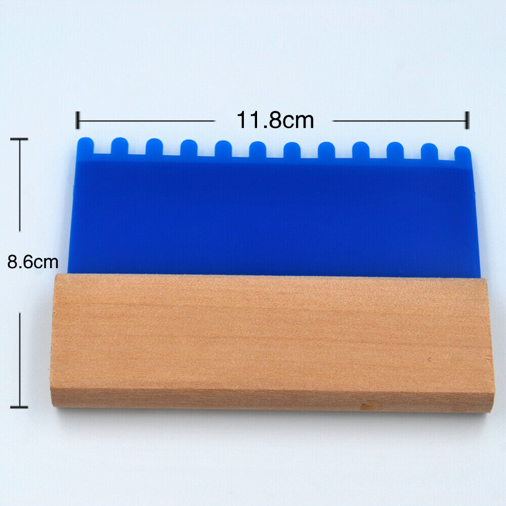 Plastic Comb with Round Teeth for Creating Hairdo
