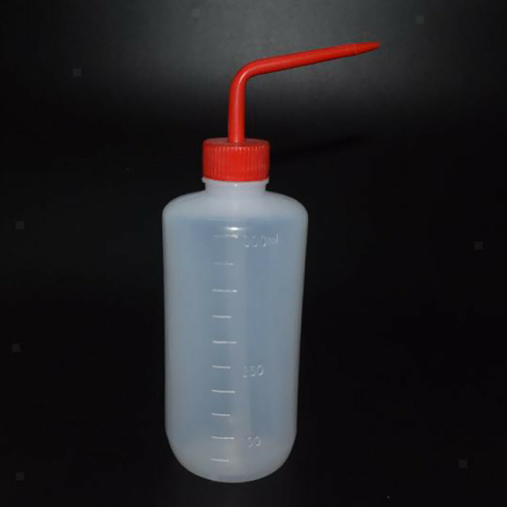 500ml Plastic Plant Flower Watering Squeeze Bottle w/ Straw Garden Tool Red