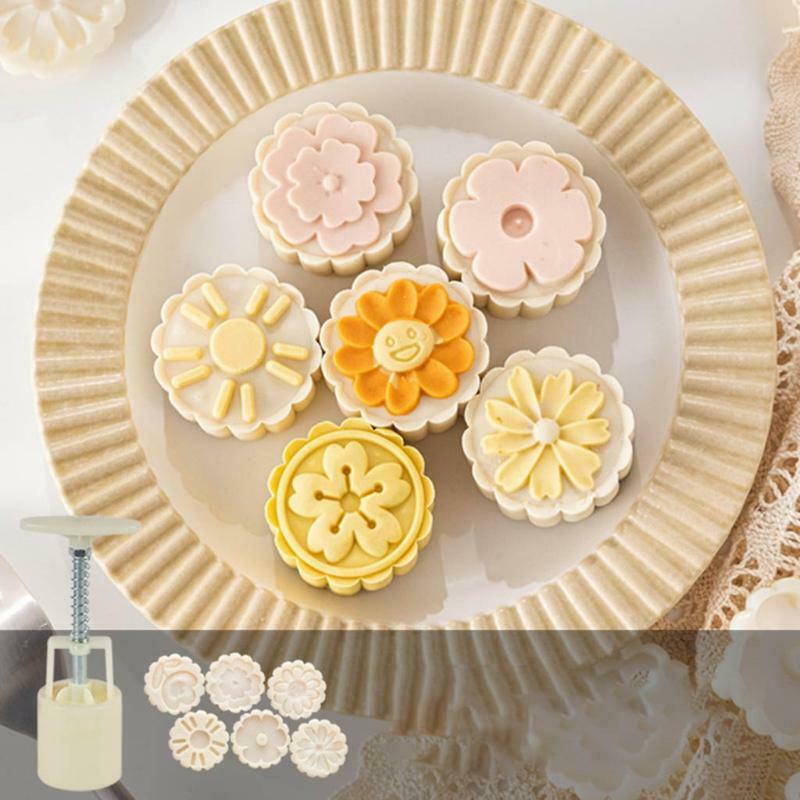 50g DIY Flower Shape Pastry Mooncakes Cakes Molds Mooncake Cookie Moulds Cutters