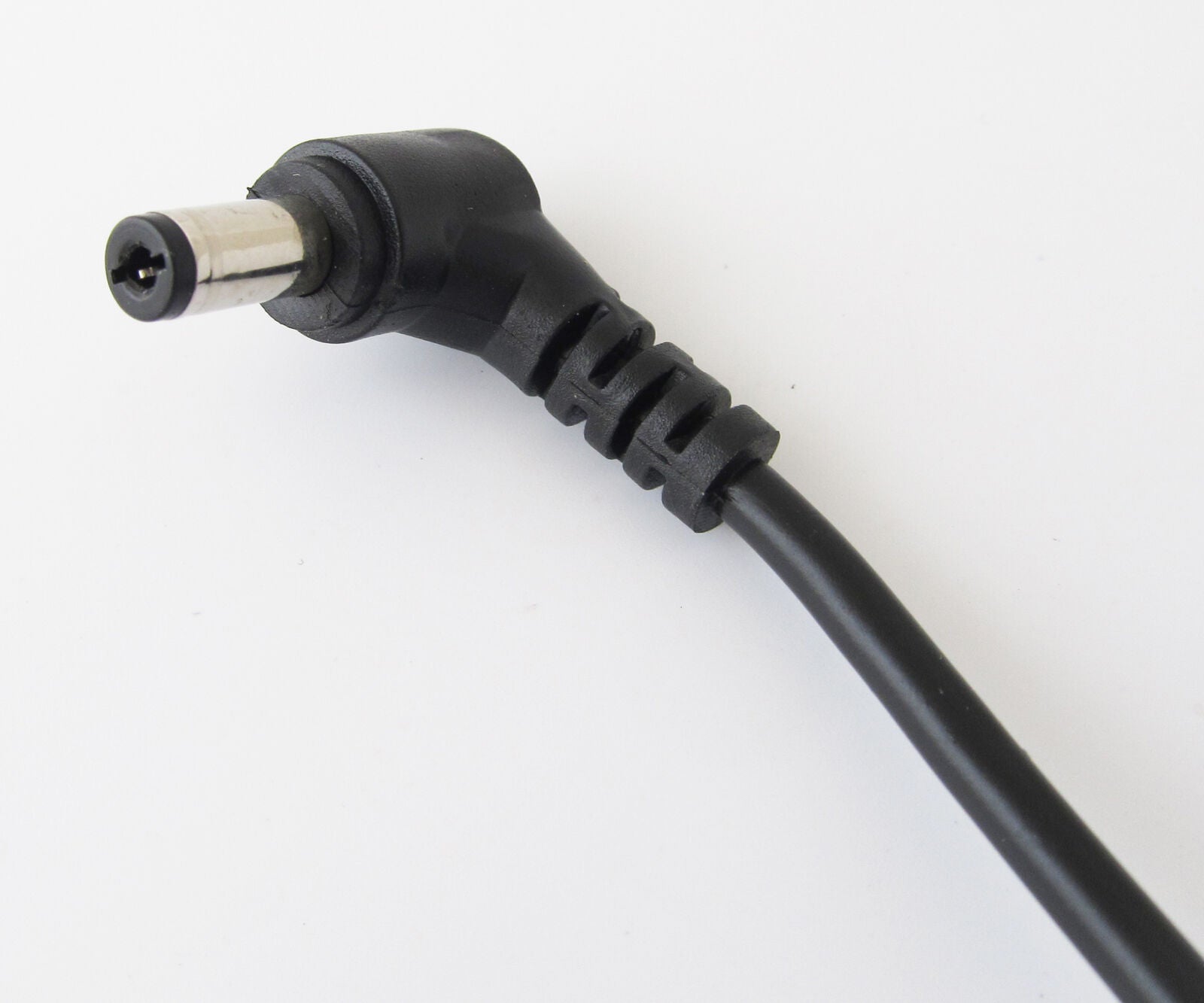 100pcs 30cm/1ft 5.5x2.1mm CCTV DC Power Plug Right Angle 90D Single Cord Cable