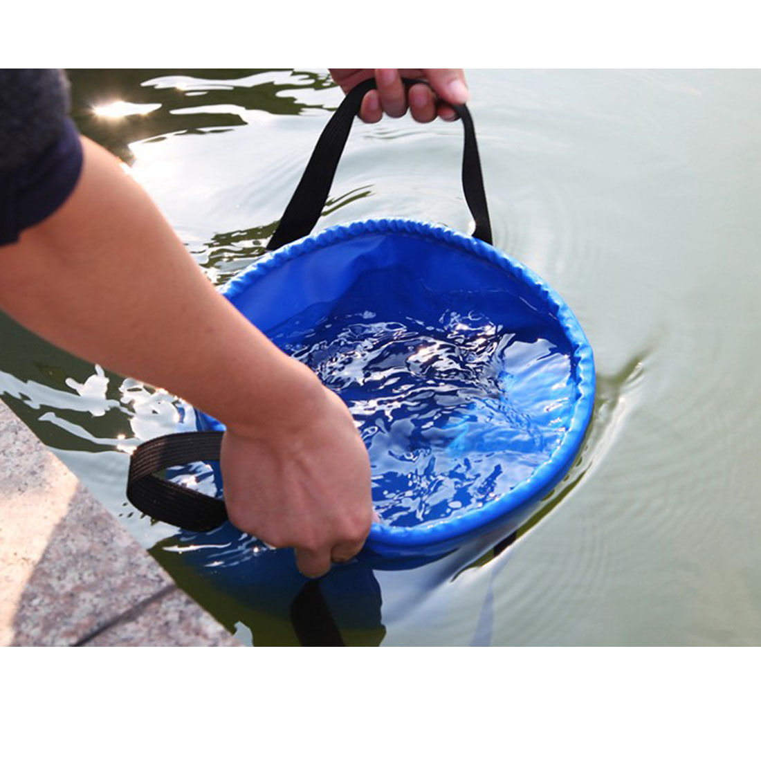 Outdoor Folding Water Bucket Hydration Bag 12L Camping Hiking Washbasin Bucket