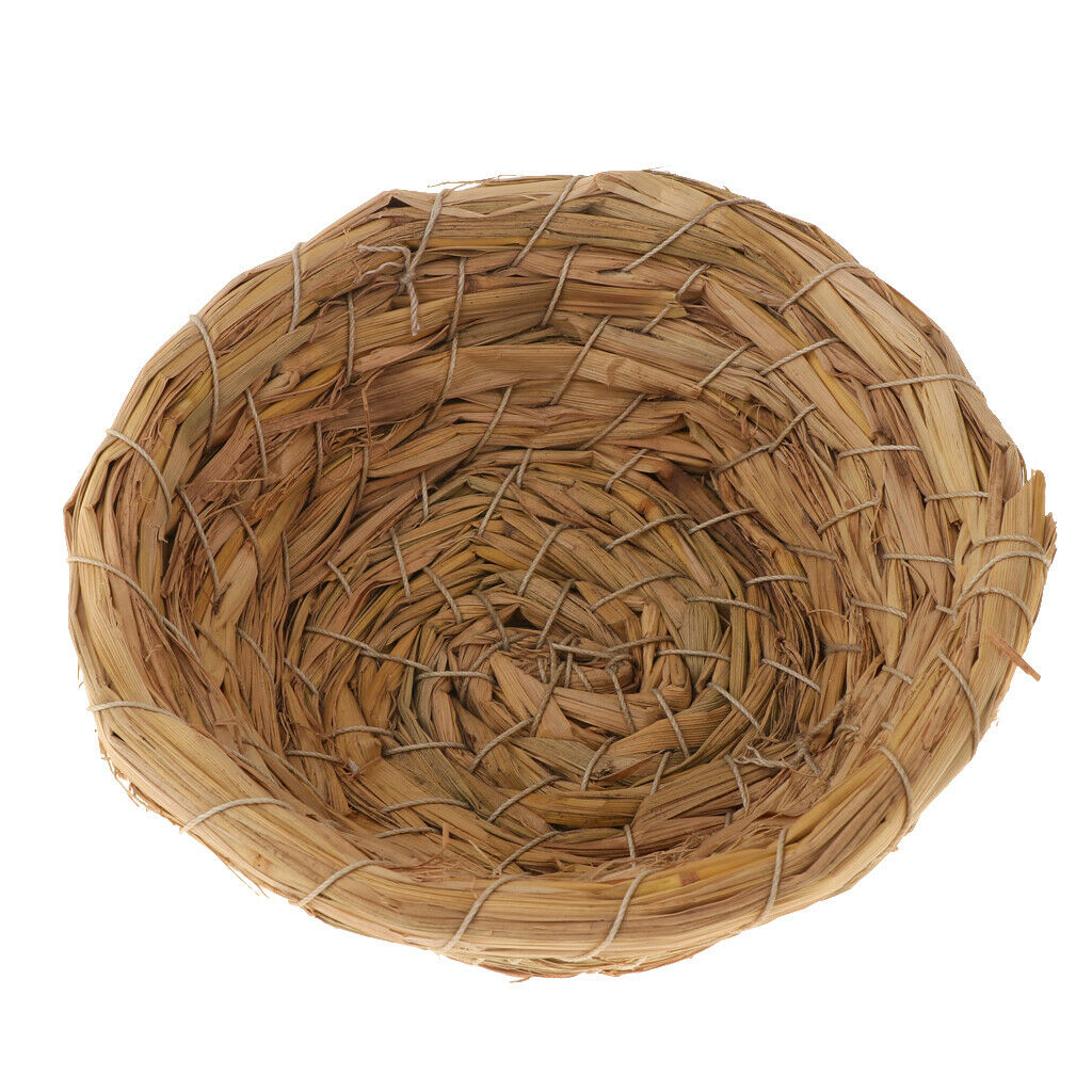 Woven grass bird nest aviary / hatching breeding house for