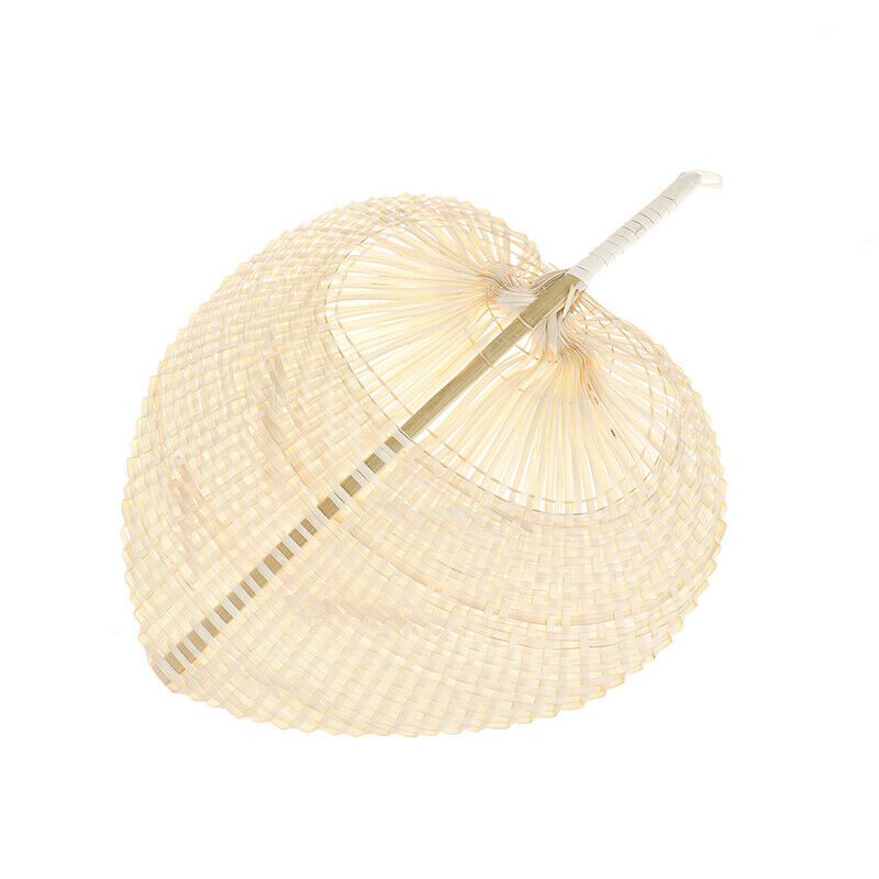 Chinese Style Handmade Palm Leaf Woven Hand Heart Shaped Mosquito Repellent F KX