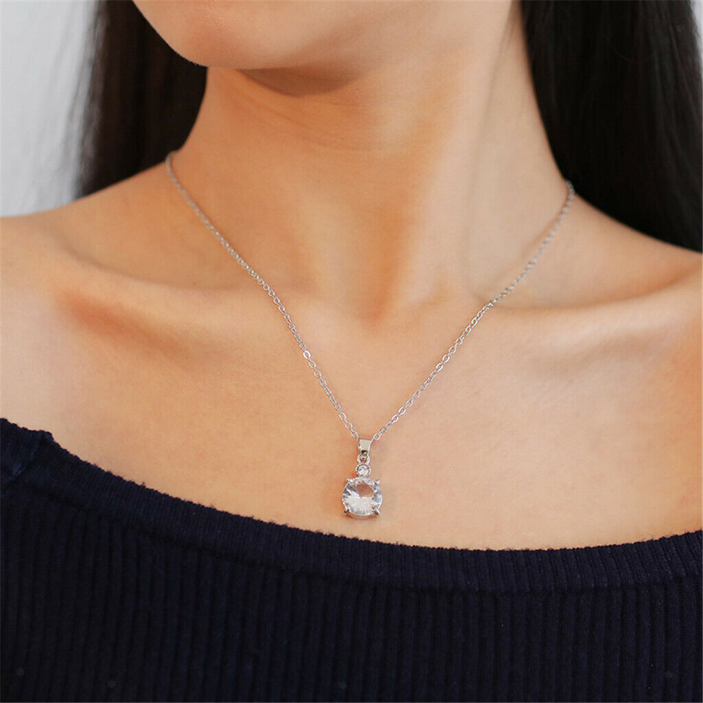 Fashionable jewelry set Cubic zirconium crystal round necklace earring set