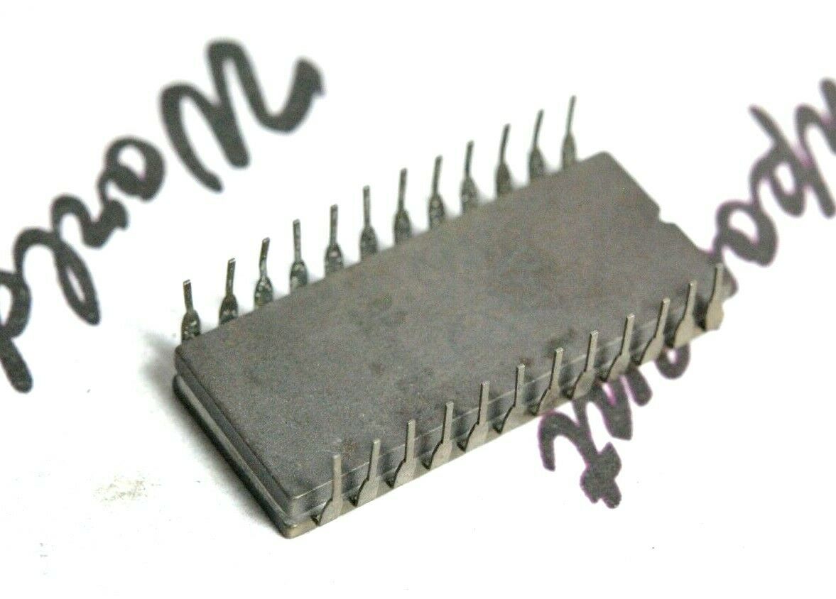 1PCS - Fujitsu MB8516 DIP-24 Integrated Circuit / IC