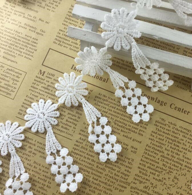 5 yard White lace lace Tassel clothing lace accessories Sewing Crafts 7.5cm