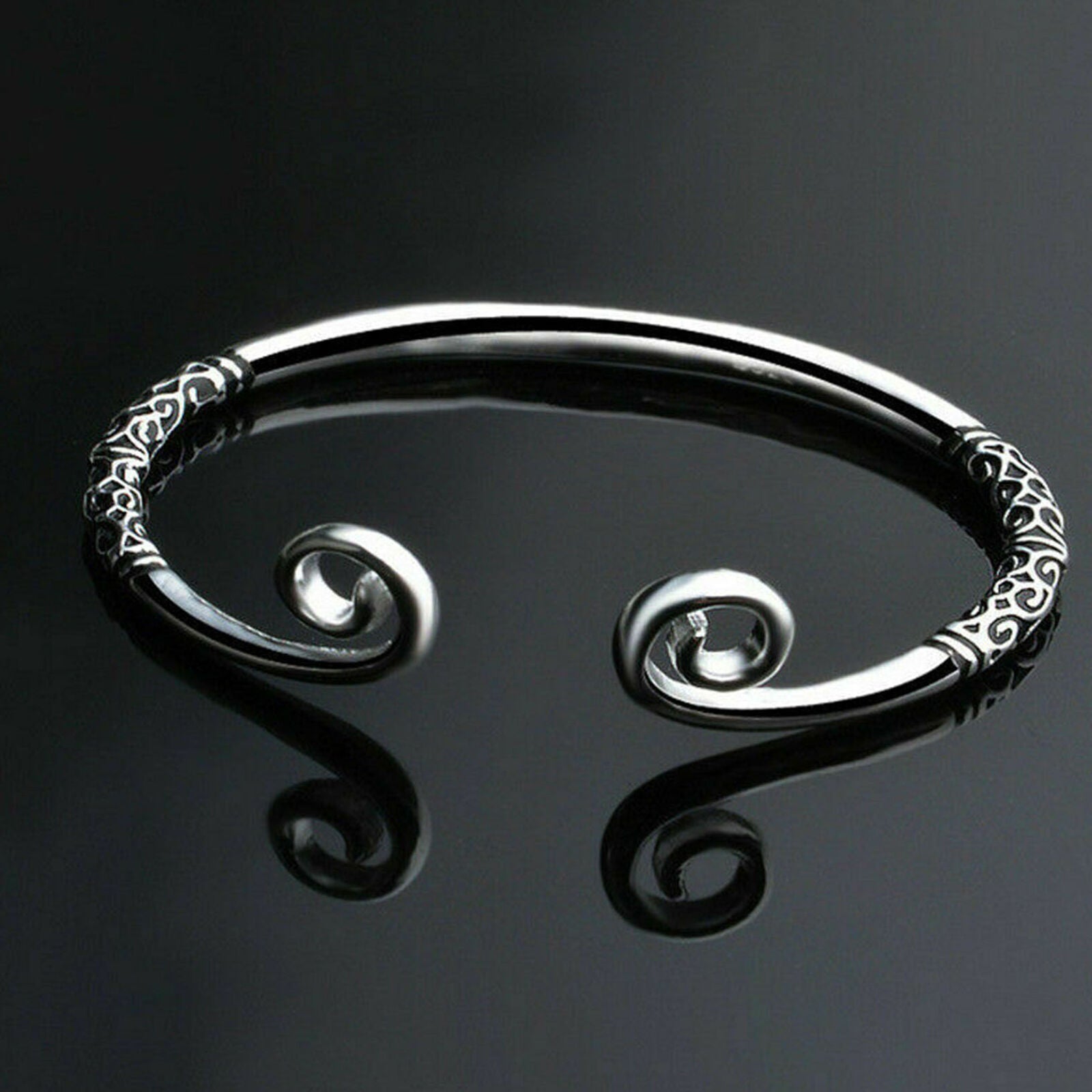 Man Bangle Hoop Jewelry Women Fashion Bracelet Cuff Sculpture Fashion