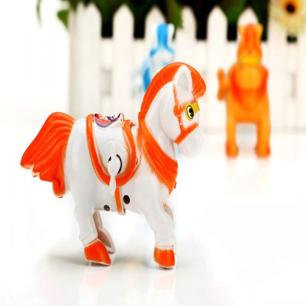 Wind Up Animal Running Moving Horse Classic Clockwork Plastic Kids Toys Gi.l8